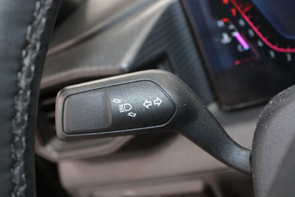 Used 2024 Ford Mustang Coupe RWD image 22