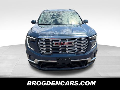 New 2026 GMC Acadia Denali w/ Super Cruise Package FWD image 8