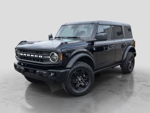 Used 2024 Ford Bronco Black Diamond AWD/4WD image 1