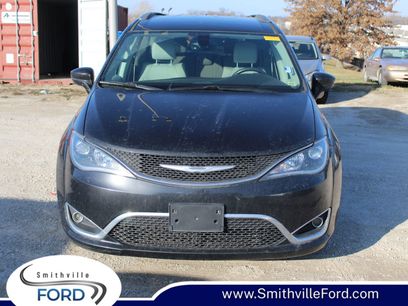 Used 2017 Chrysler Pacifica Touring-L Plus