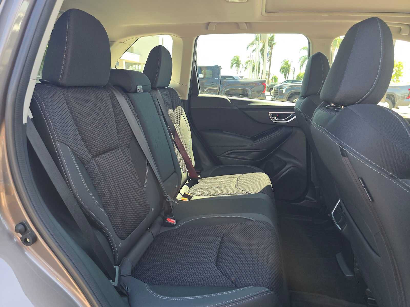 Used 2023 Subaru Forester Premium AWD/4WD image 12