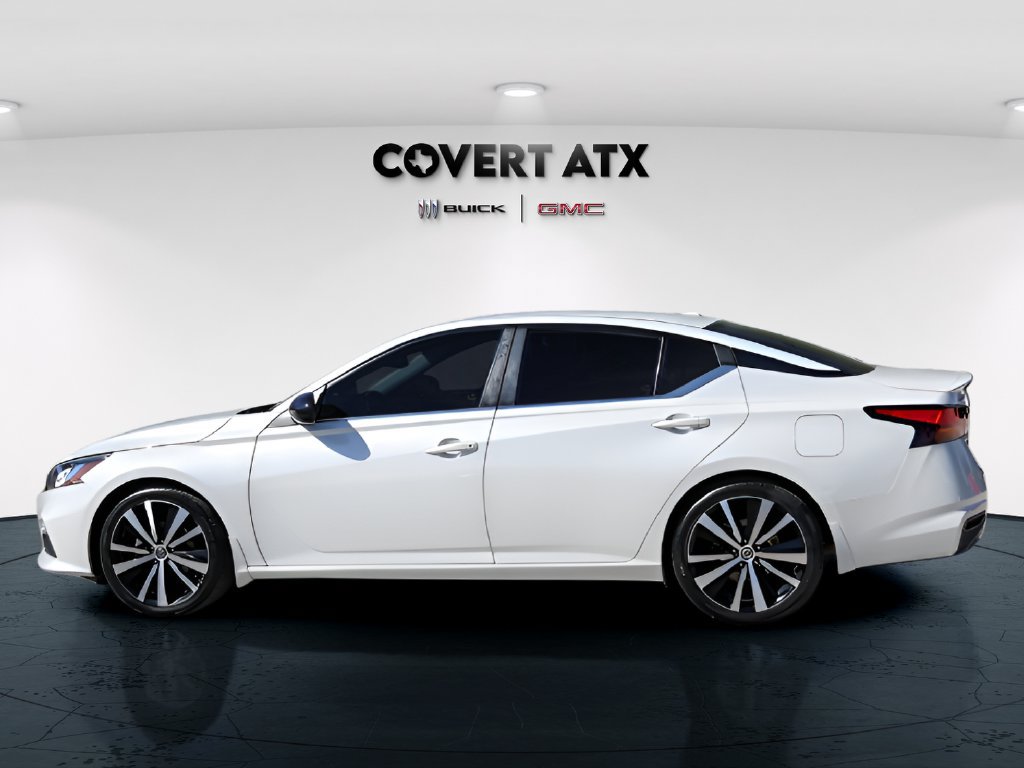 Used 2020 Nissan Altima 2.5 SR FWD image 4