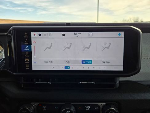 Used 2024 Jeep Wrangler Sport S image 22