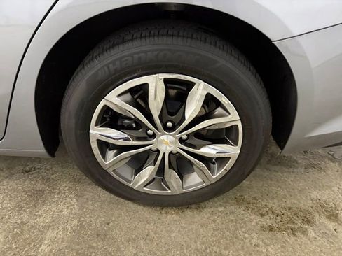 Used 2024 Chevrolet Malibu LT image 9