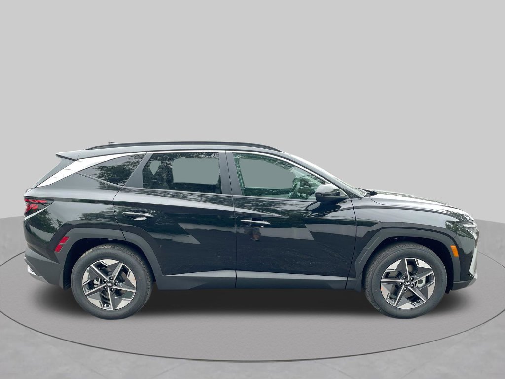 Used 2025 Hyundai Tucson SEL FWD image 33