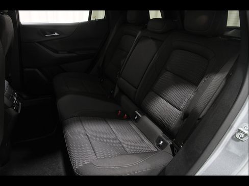 Used 2025 Chevrolet Equinox LT AWD/4WD image 18