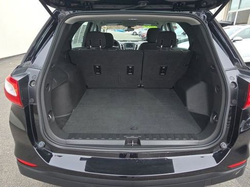 Used 2019 Chevrolet Equinox LS image 9