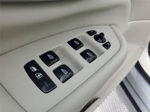 Certified 2026 Volvo XC90 B6 Ultra AWD/4WD image 20