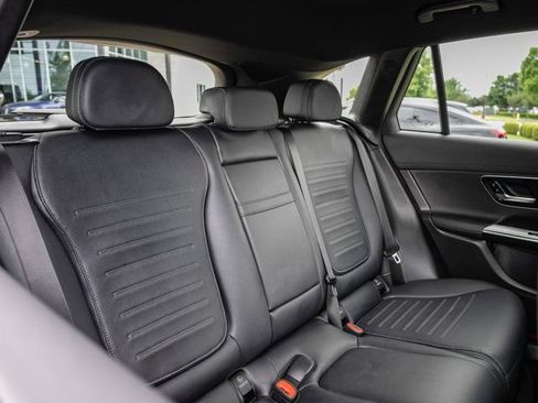 Certified 2025 Mercedes-Benz GLC 300 4MATIC w/ AMG Line image 32