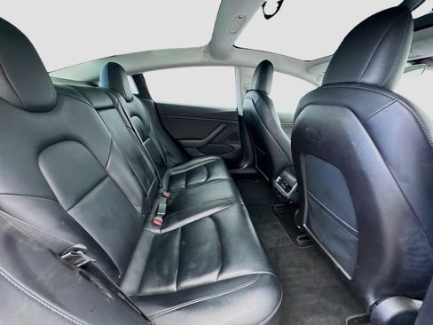 Used 2018 Tesla Model 3 Long Range image 19