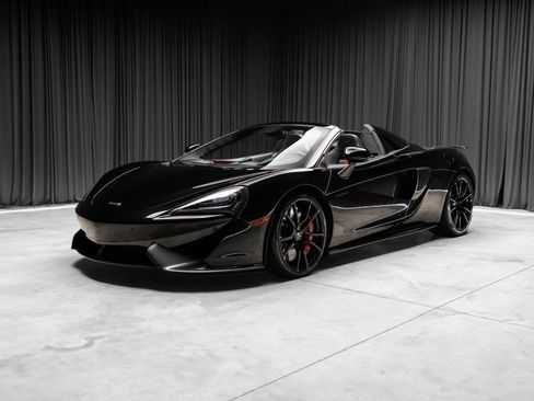 Used 2019 McLaren 570S Spider RWD image 23