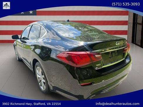 Used 2015 INFINITI Q70 3.7 AWD/4WD image 10