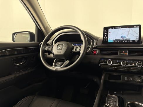 Used 2025 Honda Pilot Elite image 28