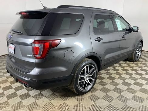 Used 2018 Ford Explorer Sport w/ Equipment Group 401A AWD/4WD image 19
