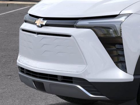 New 2025 Chevrolet Blazer EV LT image 13