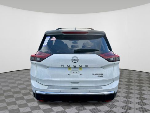 New 2026 Nissan Rogue Platinum image 8