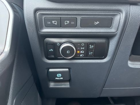 Used 2023 Ford F150 XLT w/ Equipment Group 302A High image 32