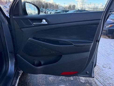 Certified 2021 Hyundai Tucson Sport image 30