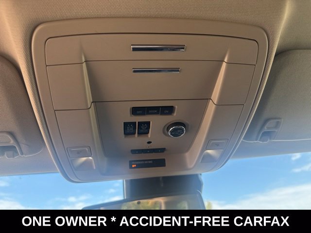 Used 2020 Chevrolet Tahoe Premier AWD/4WD image 34