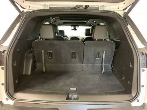 Used 2023 Chevrolet Traverse RS AWD/4WD image 24