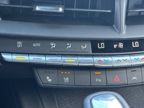 Used 2026 Cadillac CT4 Premium Luxury RWD image 28