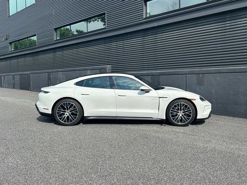 Certified 2025 Porsche Taycan RWD image 11