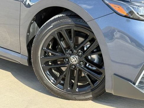 Used 2026 Toyota Camry SE w/ Convenience Package FWD image 2