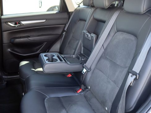 Used 2019 MAZDA CX-5 Touring image 36