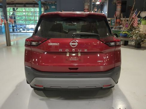 Used 2023 Nissan Rogue S AWD/4WD image 8