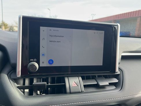 Used 2025 Toyota RAV4 XLE w/ Convenience Package image 69