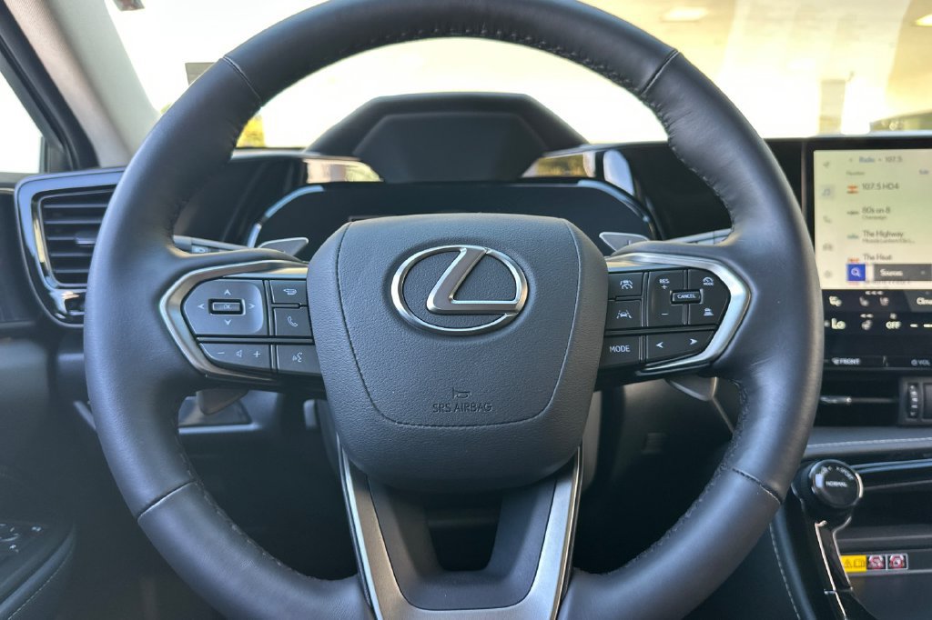 Used 2026 Lexus NX 350h AWD w/ Accessory Package (Z1) image 26