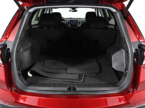 Used 2023 Chevrolet Equinox LT FWD image 17