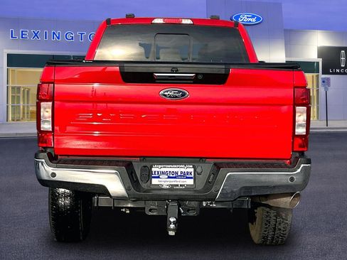 Used 2022 Ford F250 Lariat w/ Chrome Package image 6