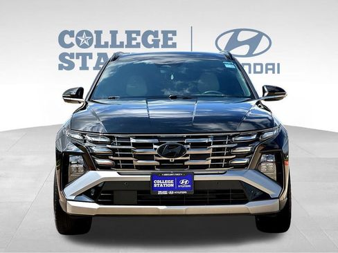 Used 2025 Hyundai Tucson Limited FWD image 4