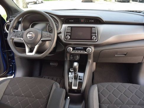Used 2018 Nissan Kicks SV FWD image 55