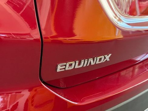 Certified 2022 Chevrolet Equinox Premier FWD image 8