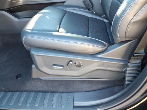 New 2025 Ford F150 Lariat w/ Equipment Group 502A High image 13