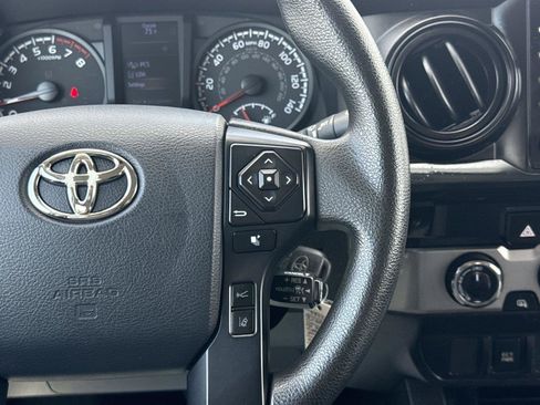 Used 2020 Toyota Tacoma SR AWD/4WD image 23