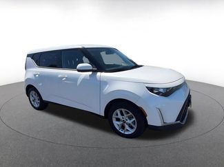Used 2025 Kia Soul LX w/ LX Technology Package FWD video 2