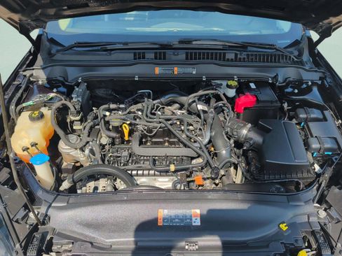 Used 2019 Ford Fusion SEL FWD image 40