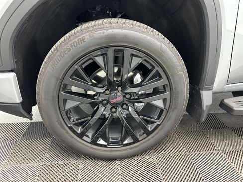 Certified 2026 GMC Sierra 1500 Elevation w/ Elevation Premium Package AWD/4WD image 13