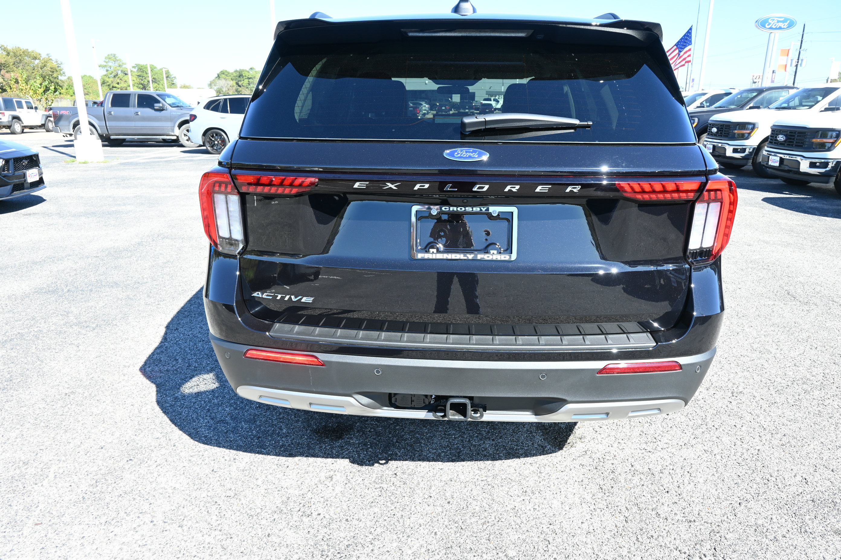 New 2026 Ford Explorer Active w/ Active Comfort Package RWD image 3