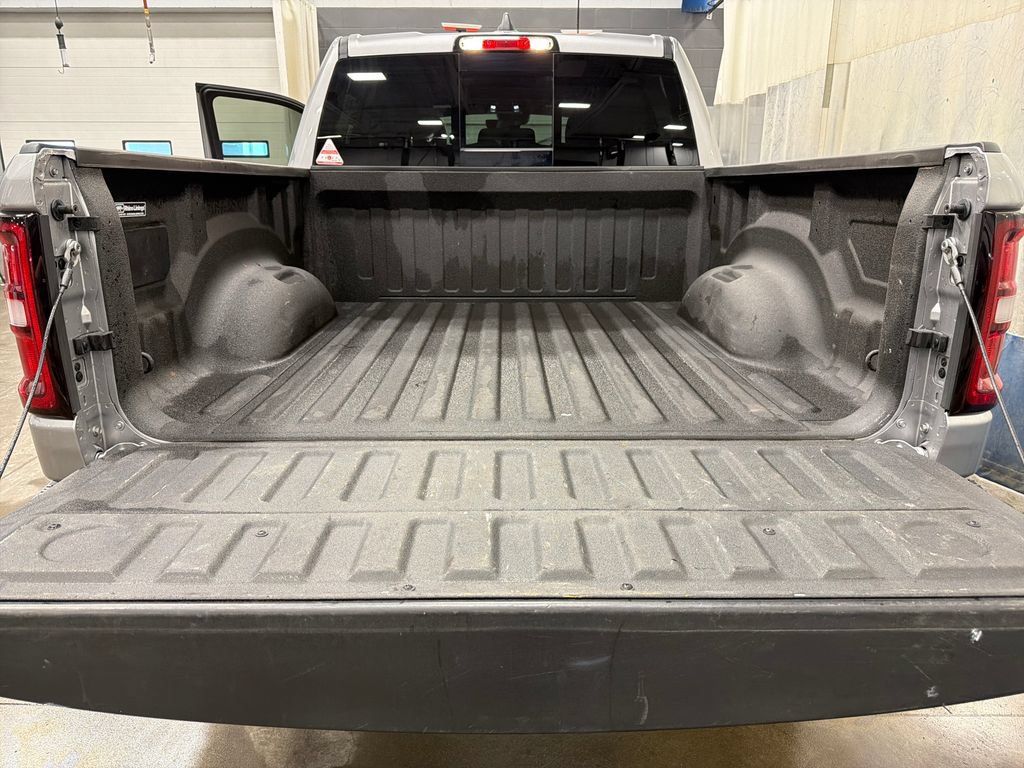 Used 2025 RAM 1500 Big Horn AWD/4WD image 19