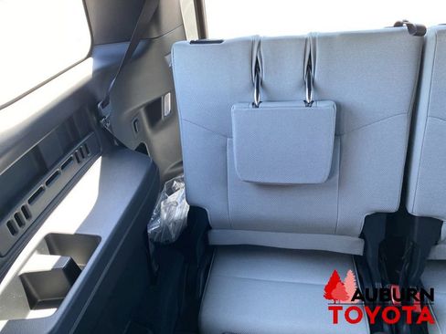 New 2026 Toyota 4Runner SR5 AWD/4WD image 12