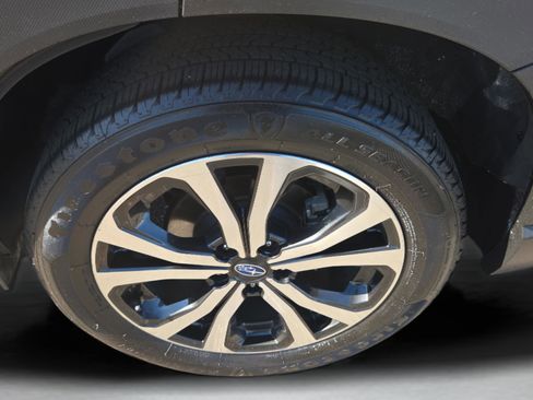 Used 2019 Subaru Forester Limited w/ Popular Package #3 image 40