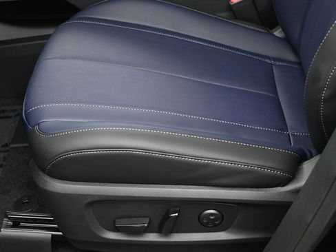 New 2027 INFINITI QX60 Sport w/ Dark Cargo Package AWD/4WD image 17
