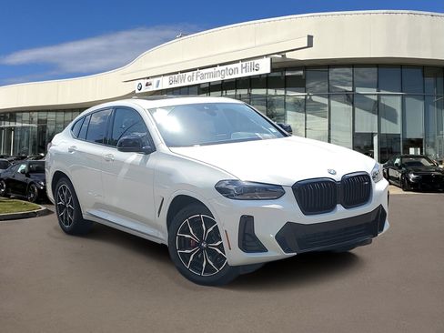 Used 2025 BMW X4 M40i w/ Premium Package AWD/4WD image 3