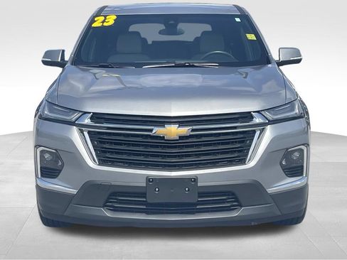 Used 2023 Chevrolet Traverse LS w/ Safety Package AWD/4WD image 9