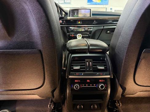 Used 2017 BMW X6 sDrive35i RWD image 15