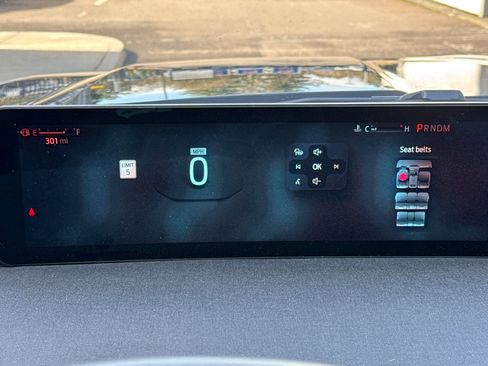 Used 2025 Ford Expedition Max Active image 25